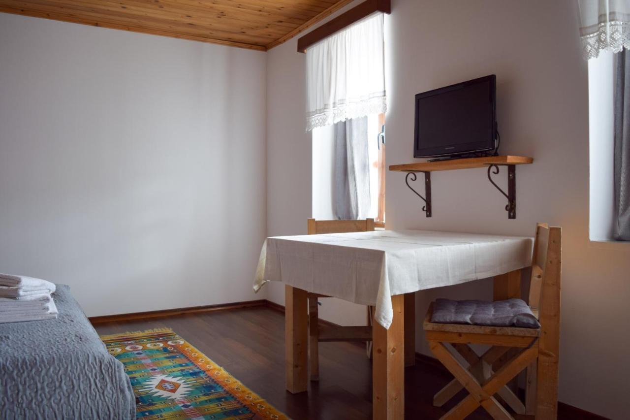 Sokaku I Te Marreve Guesthouse Gjirokastër 외부 사진