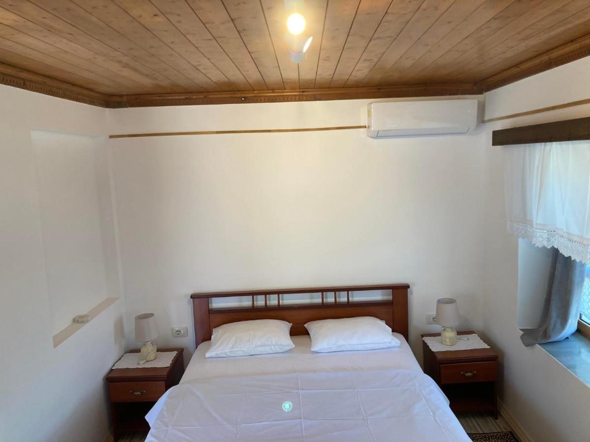 Sokaku I Te Marreve Guesthouse Gjirokastër 외부 사진