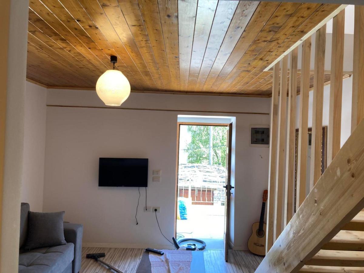 Sokaku I Te Marreve Guesthouse Gjirokastër 외부 사진