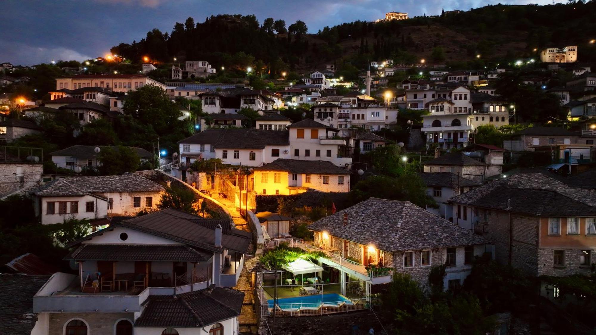 Sokaku I Te Marreve Guesthouse Gjirokastër 외부 사진