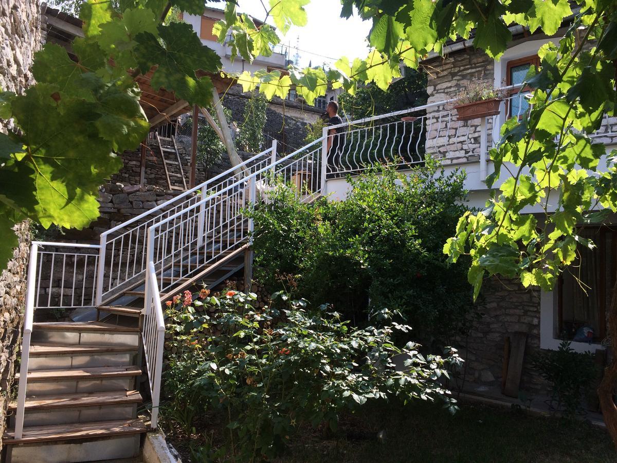 Sokaku I Te Marreve Guesthouse Gjirokastër 외부 사진